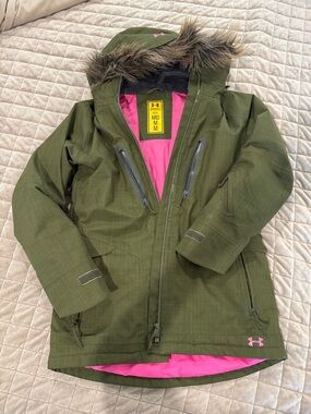Under Armour womens Olive Green Winter Jacket with Pink Lining